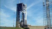 Atlas V with Starliner capsule on Florida launch pad